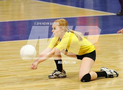 Thumbnail 2 in Fleming vs. Kit Carson (CHSAA 1A Final) photogallery.