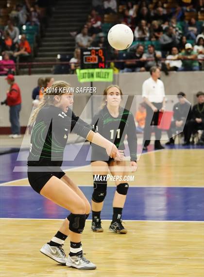 Thumbnail 1 in Fleming vs. Kit Carson (CHSAA 1A Final) photogallery.