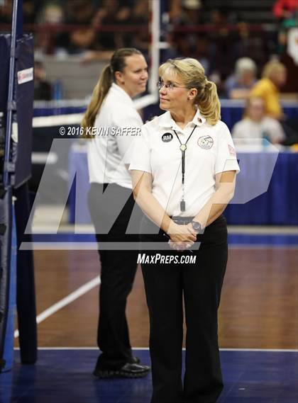 Thumbnail 2 in Fleming vs. Kit Carson (CHSAA 1A Final) photogallery.