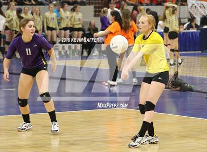Thumbnail 2 in Fleming vs. Kit Carson (CHSAA 1A Final) photogallery.