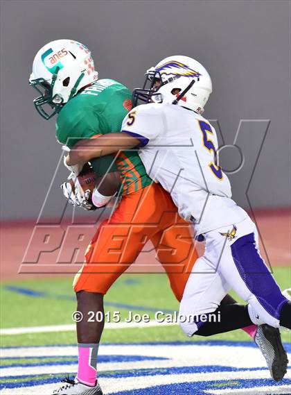 Thumbnail 1 in Brackenridge vs Houston [Sam] (Alamo Stadium) photogallery.