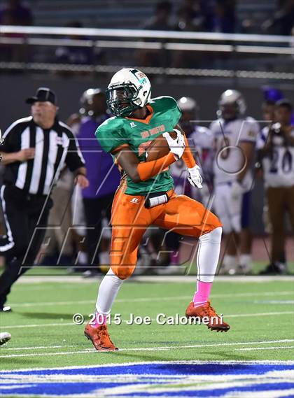 Thumbnail 3 in Brackenridge vs Houston [Sam] (Alamo Stadium) photogallery.