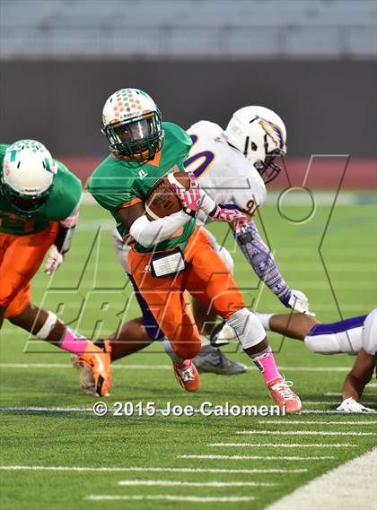 Thumbnail 1 in Brackenridge vs Houston [Sam] (Alamo Stadium) photogallery.