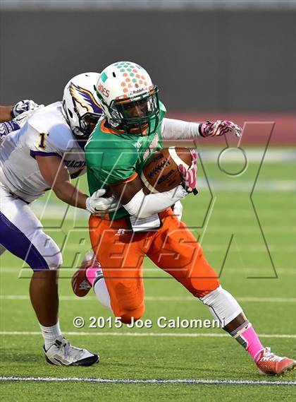 Thumbnail 1 in Brackenridge vs Houston [Sam] (Alamo Stadium) photogallery.