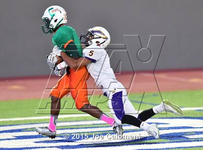 Thumbnail 3 in Brackenridge vs Houston [Sam] (Alamo Stadium) photogallery.