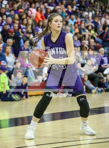 Thumbnail 2 in Randall vs Canyon (UIL 5A Quarterfinal) photogallery.