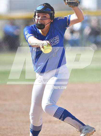 Thumbnail 2 in Kennedy @ La Mirada photogallery.