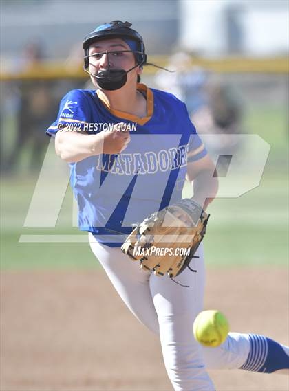 Thumbnail 2 in Kennedy @ La Mirada photogallery.