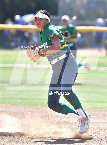 Thumbnail 1 in Kennedy @ La Mirada photogallery.