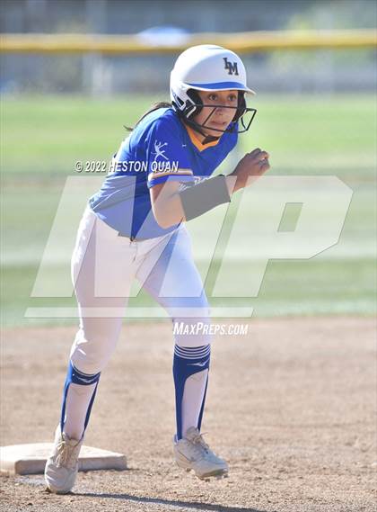 Thumbnail 1 in Kennedy @ La Mirada photogallery.