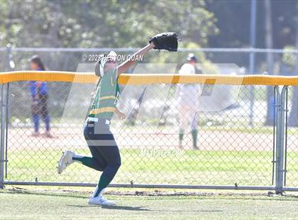 Thumbnail 3 in Kennedy @ La Mirada photogallery.