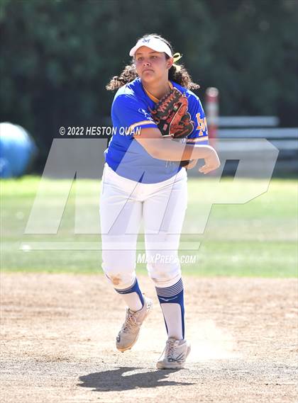 Thumbnail 1 in Kennedy @ La Mirada photogallery.