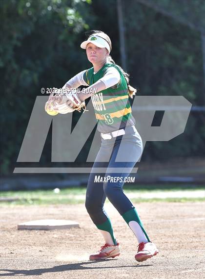 Thumbnail 1 in Kennedy @ La Mirada photogallery.