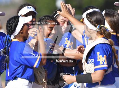 Thumbnail 1 in Kennedy @ La Mirada photogallery.