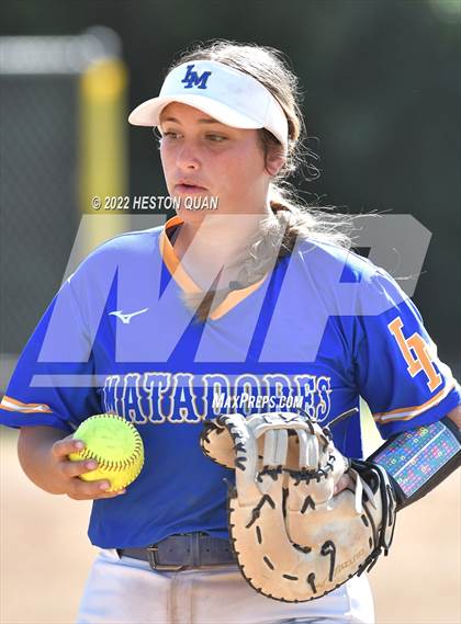 Thumbnail 1 in Kennedy @ La Mirada photogallery.