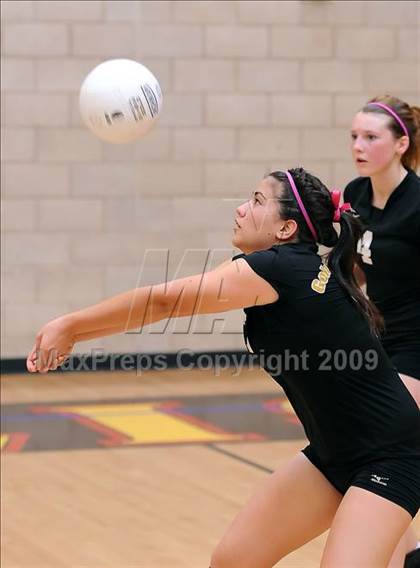 Thumbnail 1 in Christian Brothers vs. Golden Sierra (Super 8 Tournament) photogallery.