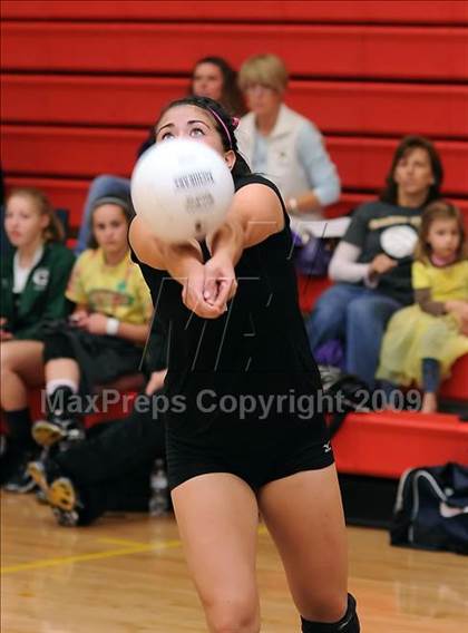 Thumbnail 2 in Christian Brothers vs. Golden Sierra (Super 8 Tournament) photogallery.