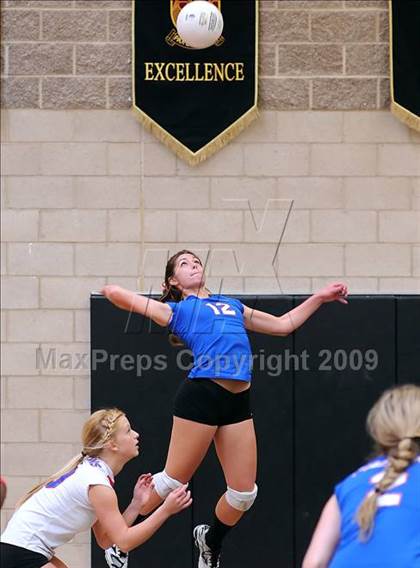 Thumbnail 2 in Christian Brothers vs. Golden Sierra (Super 8 Tournament) photogallery.