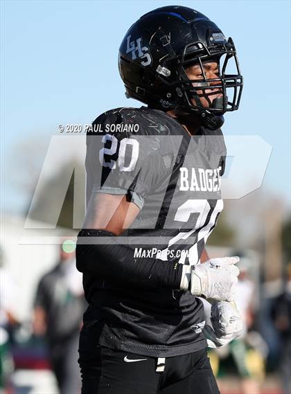 Thumbnail 3 in Holyoke @ Limon (CHSAA 1A First Round Playoff) photogallery.