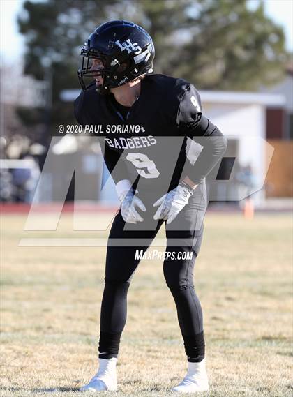 Thumbnail 3 in Holyoke @ Limon (CHSAA 1A First Round Playoff) photogallery.