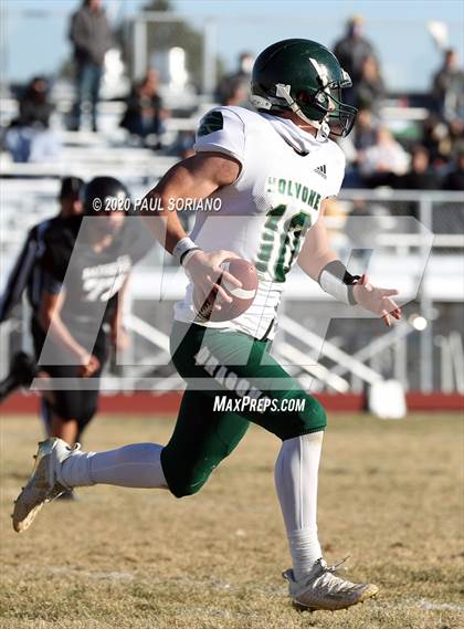 Thumbnail 3 in Holyoke @ Limon (CHSAA 1A First Round Playoff) photogallery.
