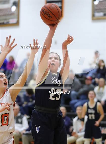 Thumbnail 3 in Teays Valley @ Amanda-Clearcreek photogallery.