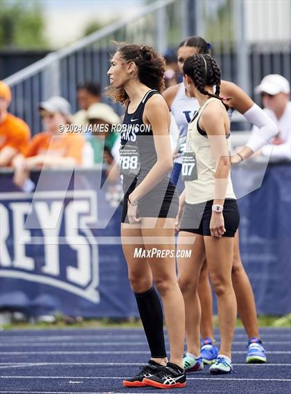 Thumbnail 2 in FHSAA 4A Finals (Highjump) photogallery.