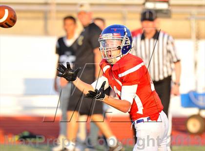 Thumbnail 1 in Fossil Ridge Gold @ Grapevine Red photogallery.