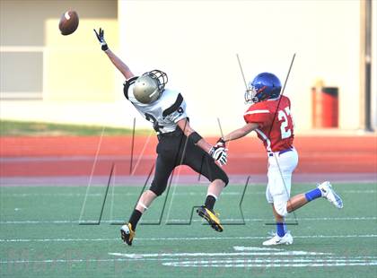 Thumbnail 2 in Fossil Ridge Gold @ Grapevine Red photogallery.