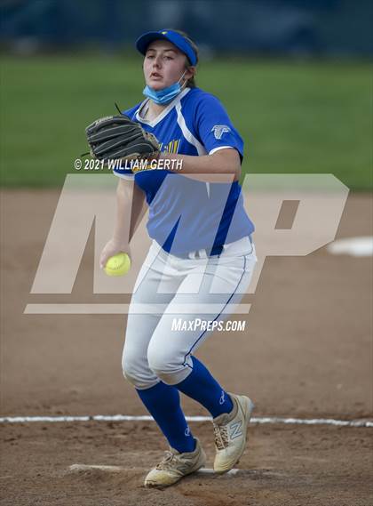 Thumbnail 1 in Foothill @ Dougherty Valley photogallery.