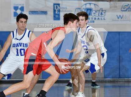 Thumbnail 3 in Pleasant Grove vs. Davis (Les Curry Invitational) photogallery.