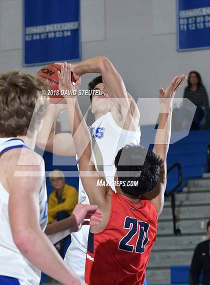Thumbnail 1 in Pleasant Grove vs. Davis (Les Curry Invitational) photogallery.