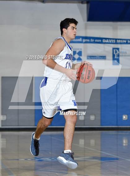 Thumbnail 1 in Pleasant Grove vs. Davis (Les Curry Invitational) photogallery.