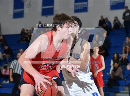 Thumbnail 1 in Pleasant Grove vs. Davis (Les Curry Invitational) photogallery.