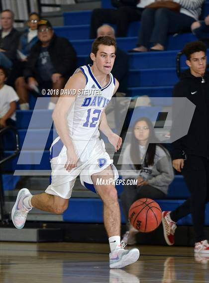 Thumbnail 3 in Pleasant Grove vs. Davis (Les Curry Invitational) photogallery.