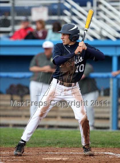 Thumbnail 2 in Mendon vs Batavia (Dwyer Stadium) photogallery.