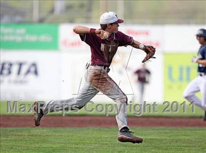 Thumbnail 2 in Mendon vs Batavia (Dwyer Stadium) photogallery.