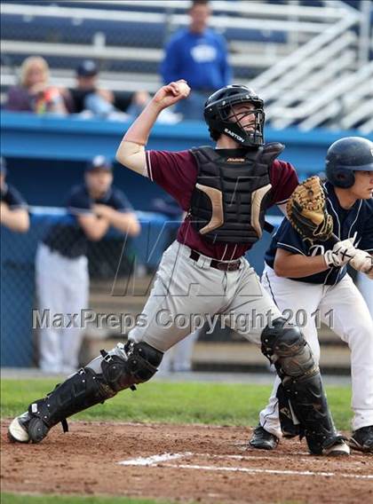 Thumbnail 1 in Mendon vs Batavia (Dwyer Stadium) photogallery.