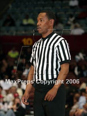 Thumbnail 3 in Westchester vs. Taft (LA City Championship Division) photogallery.