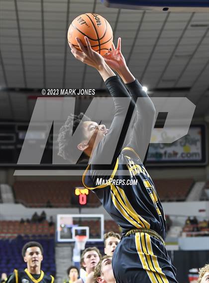 Thumbnail 2 in Highland Prep vs. Pima (AIA 2A Final) photogallery.