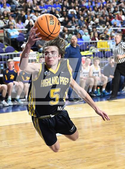 Thumbnail 2 in Highland Prep vs. Pima (AIA 2A Final) photogallery.