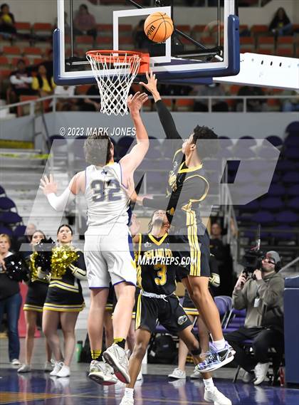 Thumbnail 3 in Highland Prep vs. Pima (AIA 2A Final) photogallery.