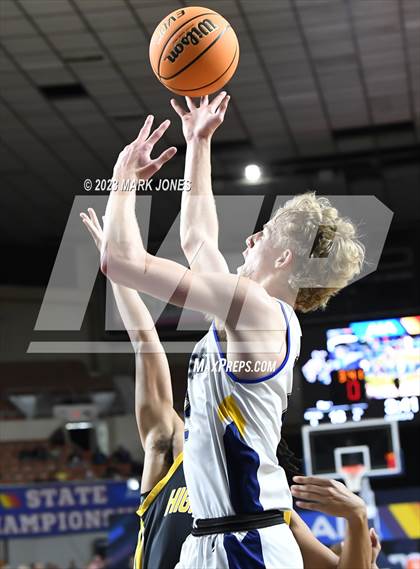 Thumbnail 3 in Highland Prep vs. Pima (AIA 2A Final) photogallery.