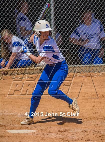 Thumbnail 3 in White House vs Auburn (Bob Jones Invitational) photogallery.