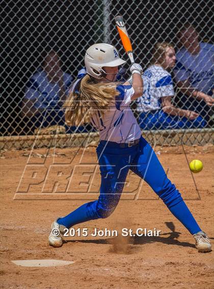 Thumbnail 3 in White House vs Auburn (Bob Jones Invitational) photogallery.