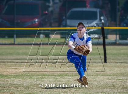 Thumbnail 1 in White House vs Auburn (Bob Jones Invitational) photogallery.