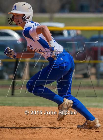 Thumbnail 3 in White House vs Auburn (Bob Jones Invitational) photogallery.