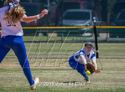 Thumbnail 2 in White House vs Auburn (Bob Jones Invitational) photogallery.
