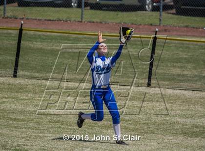 Thumbnail 2 in White House vs Auburn (Bob Jones Invitational) photogallery.