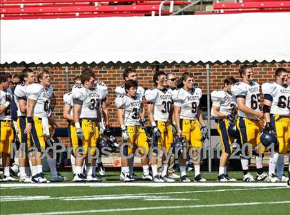 Thumbnail 3 in Everman vs. Highland Park (Tom Landry Classic) photogallery.